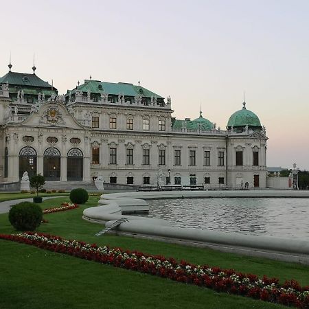 Ferienwohnung am Hauptbahnhof Wien Exterior foto