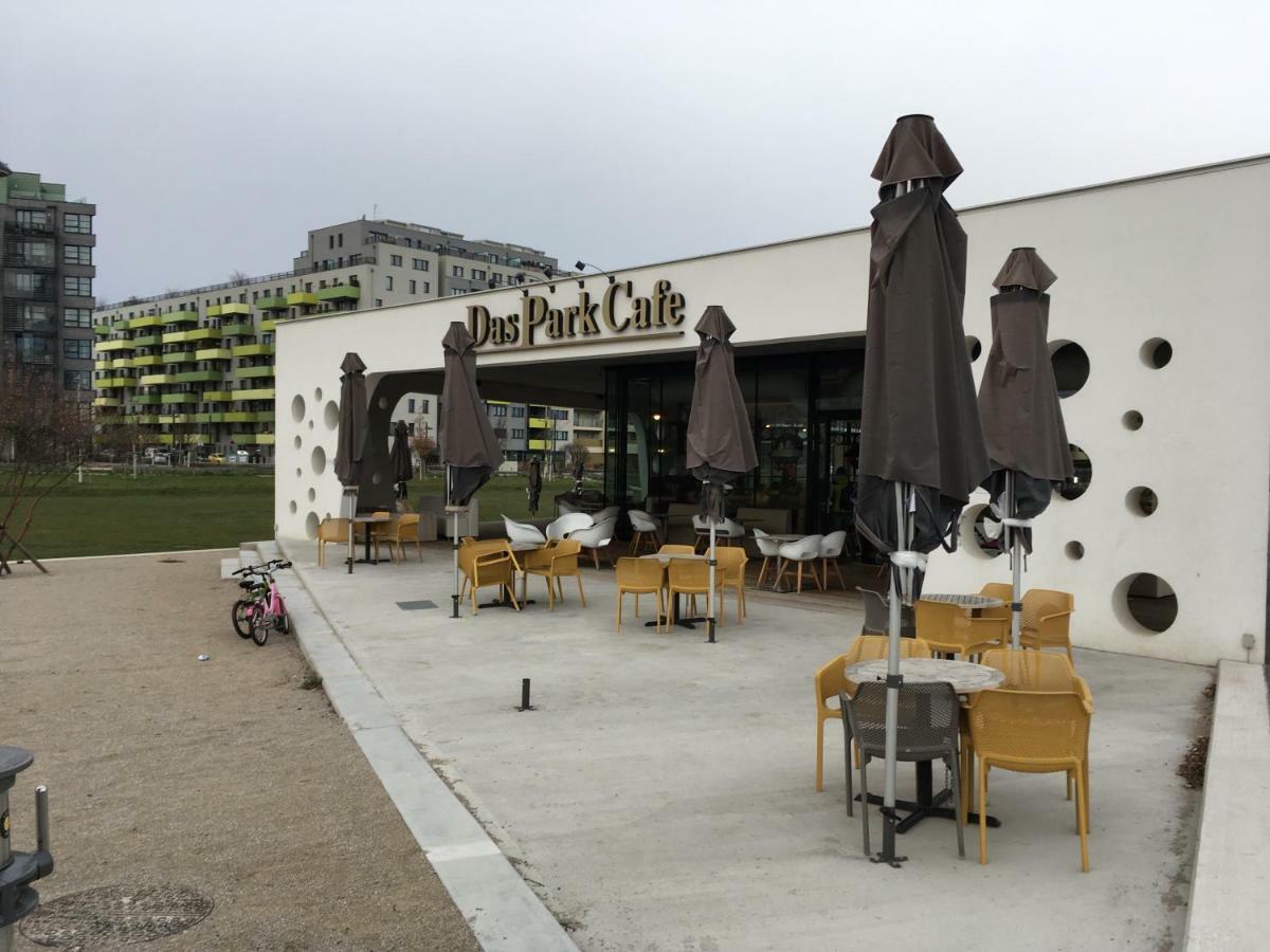 Ferienwohnung am Hauptbahnhof Wien Exterior foto