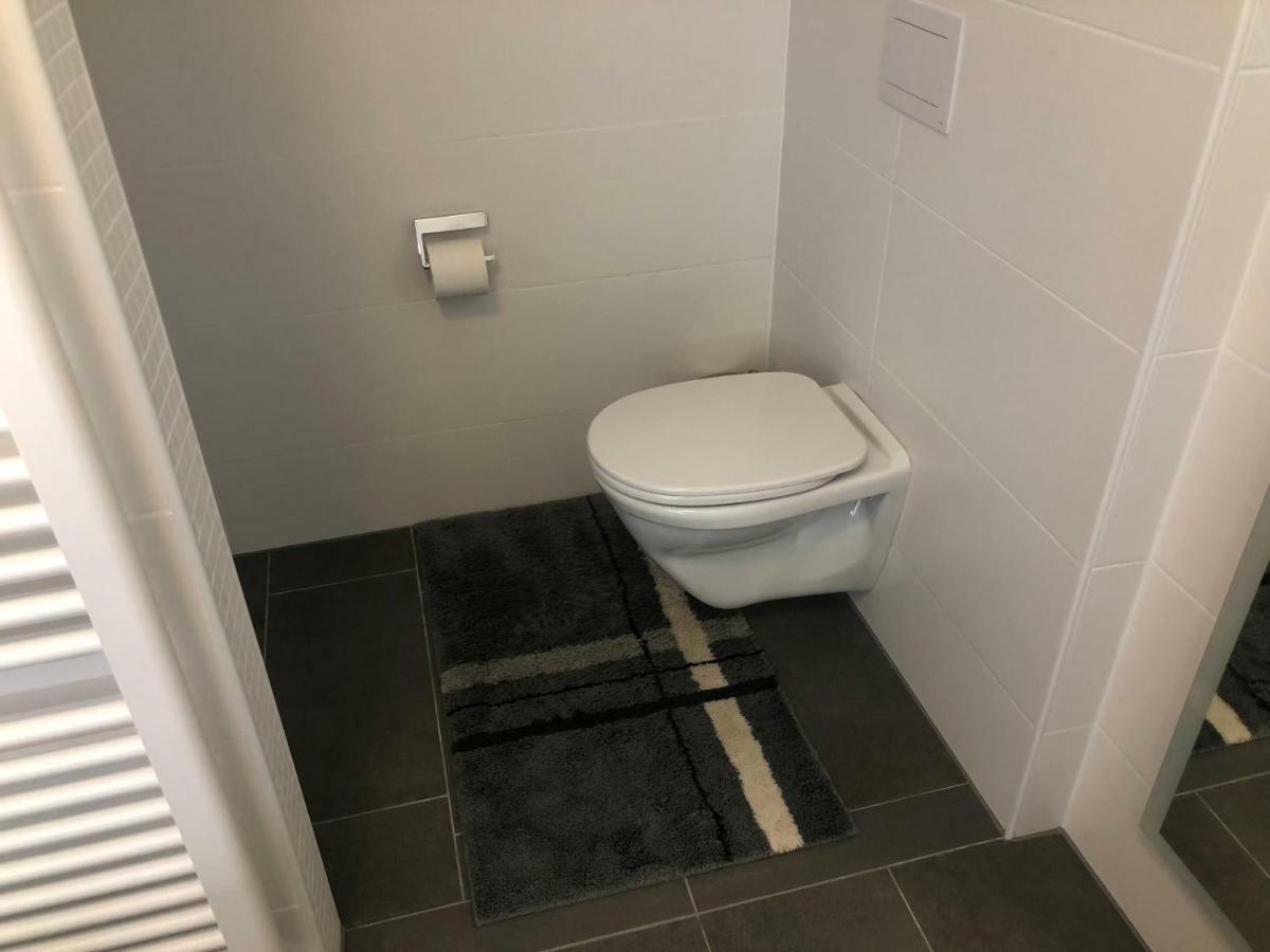 Ferienwohnung am Hauptbahnhof Wien Exterior foto